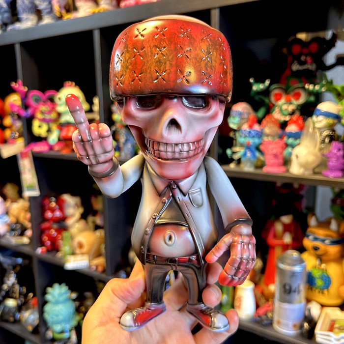 BlackBook ToyにKakkowarai Toys初登場！ 衝撃のホラーカスタム