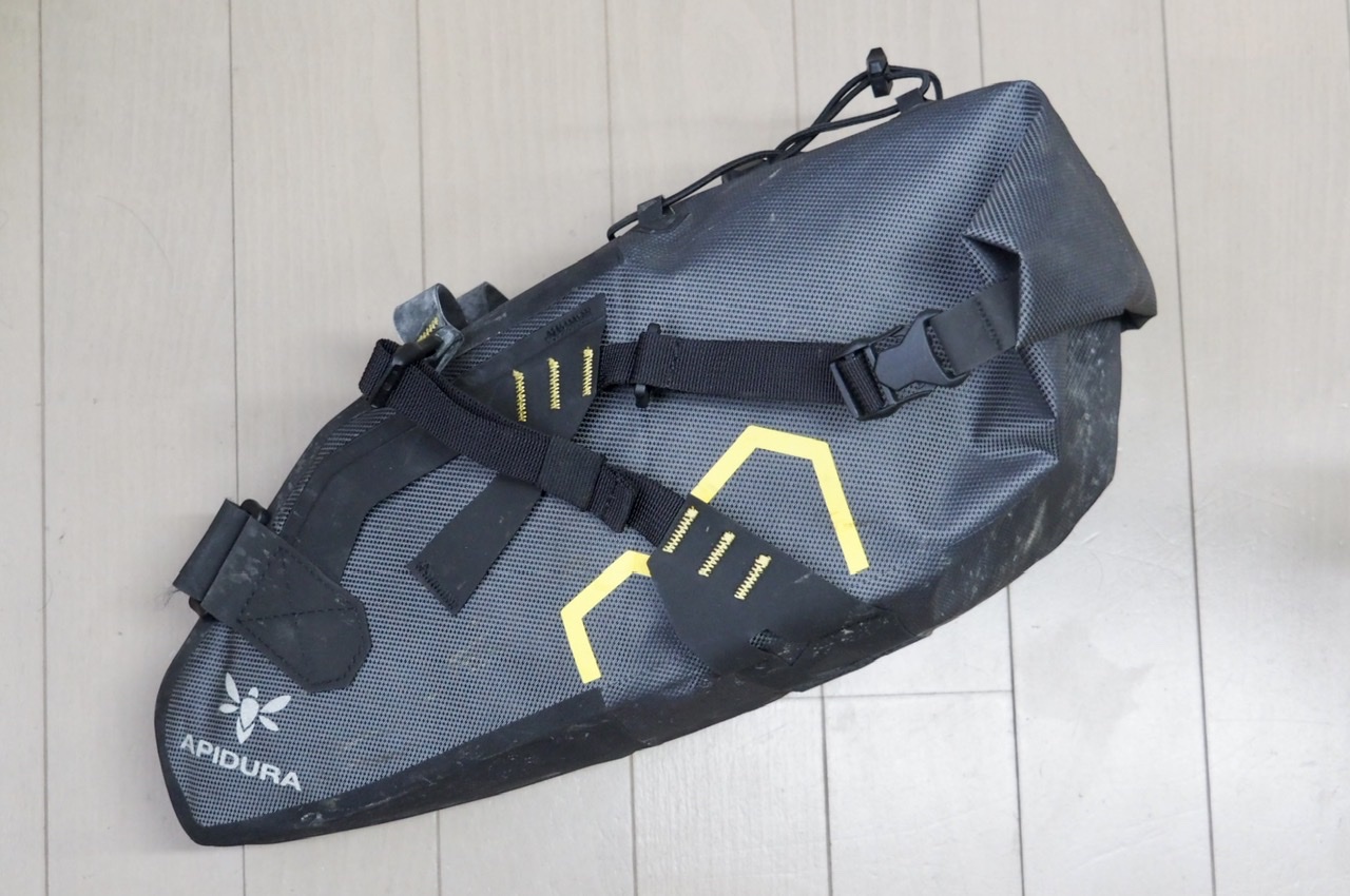 レビュー】『Apidura：エクスペディションサドルバッグ9L』大容量で