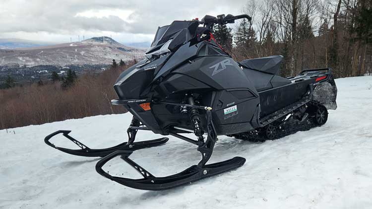 Pick The Best: Arctic Cat Catalyst 858 vs 600 • NH Snowmobile
