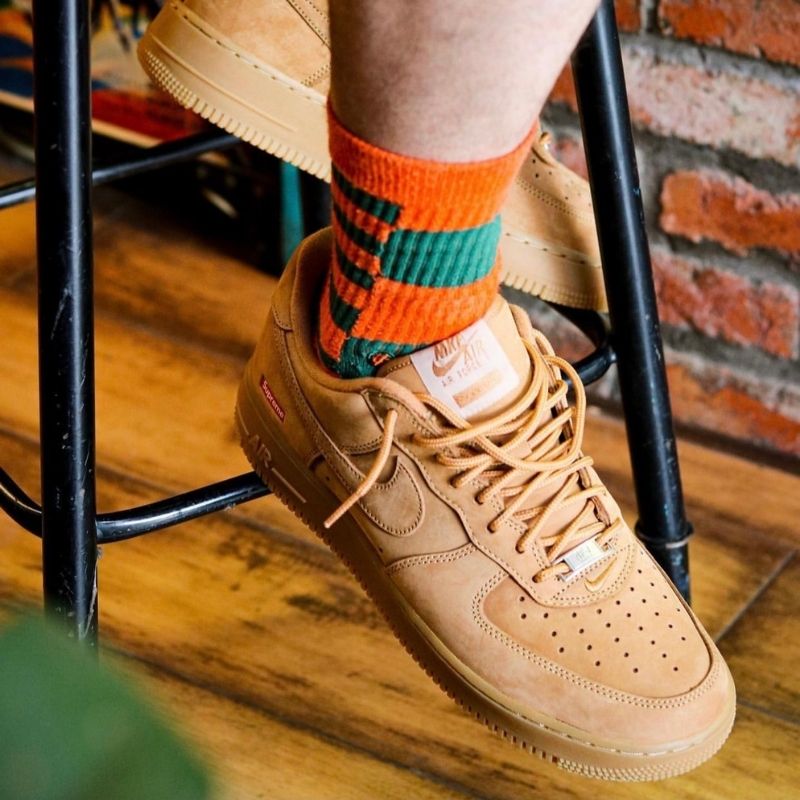 12月5日再販【Supreme x Nike Air Force 1 “Flax”】シュプリーム21FWに