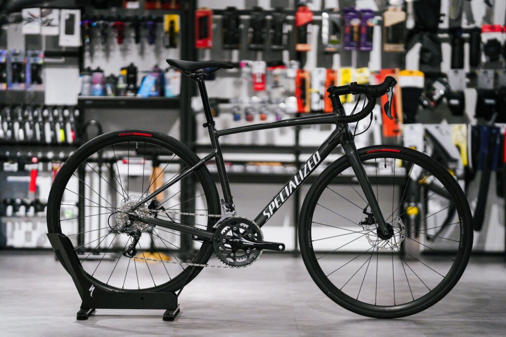 アウトレット】40年の進化が生んだ、最高峰アルミロードの完成形