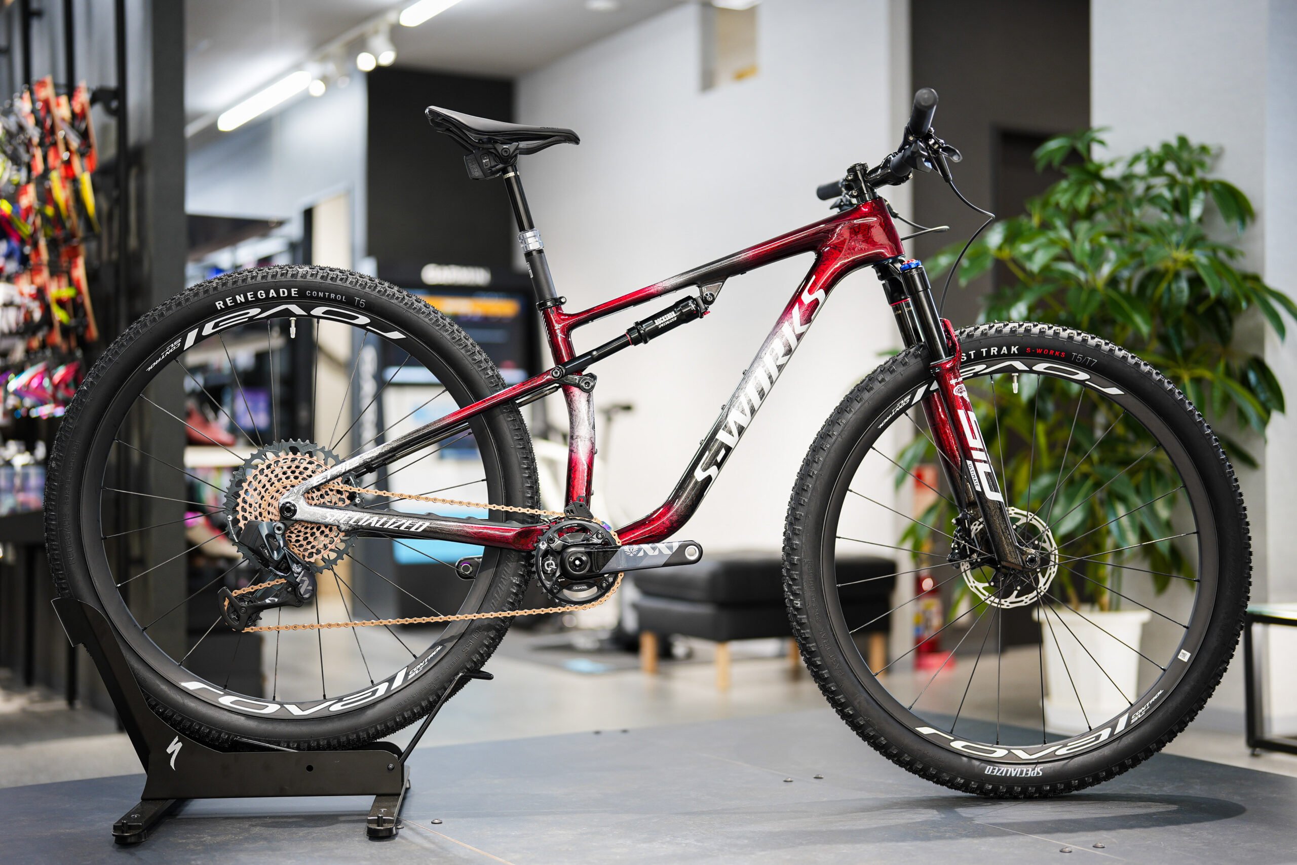 S-WORKS EPICを組み上げました！ - スペシャライズド 仙台泉