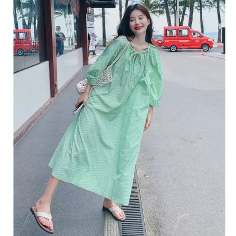 グリーンストライプシャツワンピース（緑）春/夏 ゆったりシルエットの