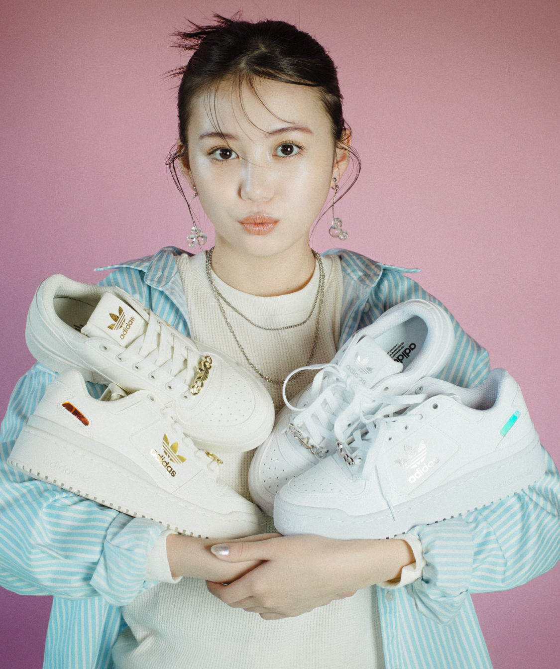 三原羽衣がABC-MART限定 adidas Originalsのオススメシューズを履いて
