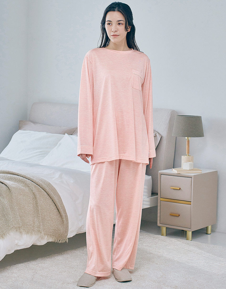 ワコール／睡眠科学 【シルク100％】なじみやすくやわらかな肌