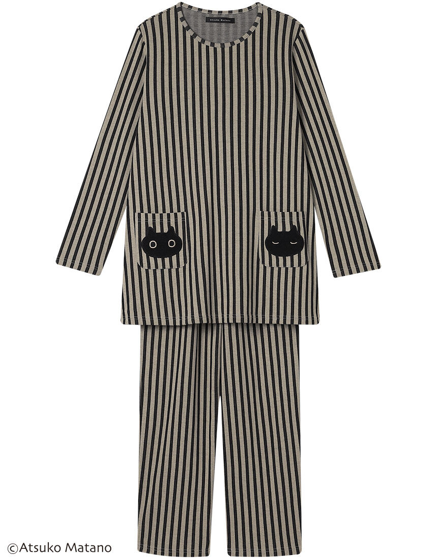 アツコマタノ 【綿100％】黒猫のアップリケがデザインポイント