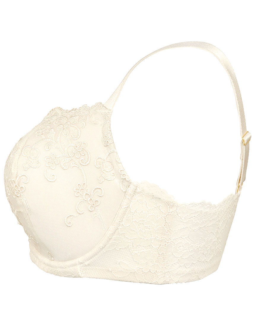 Yue 【CuCute Luxe】バストボリュームをコンパクトに