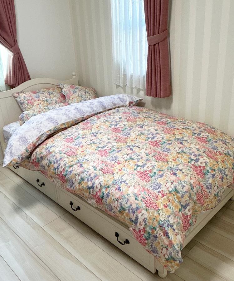 Laura Ashley（ローラ アシュレイ）の通販 | 家具・インテリア雑貨通販