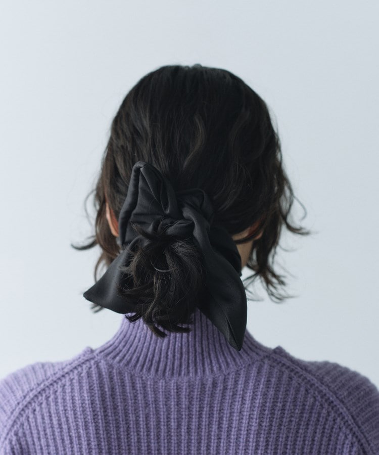heyep｜Silk Square Medium Scrunchie（ヘッドアクセサリー） | CODE A