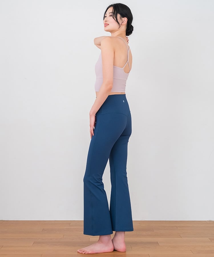 SUKALA】ミックスアンドマッチトリプルセットアップ: ヨガウェアLAVA