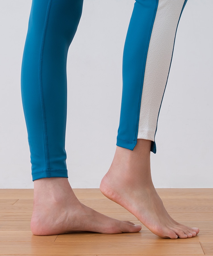 SUKALA】バイカラーアシンメトリーレギンス(XS・Sサイズ ワイン