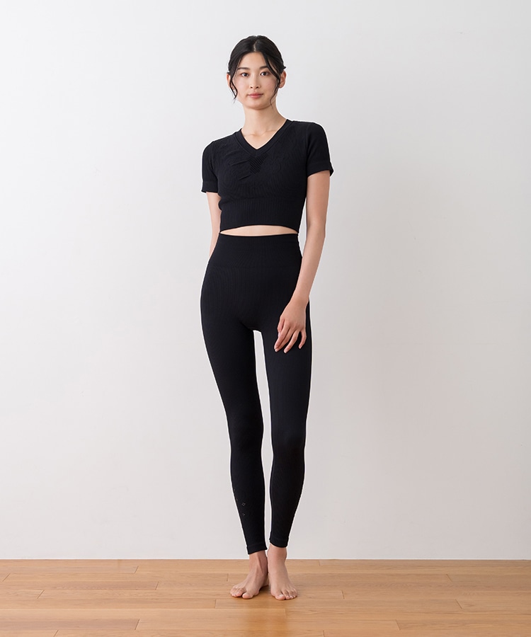 SUKALA】アクティブデイジートップス(XS・Sサイズ ライトベージュ