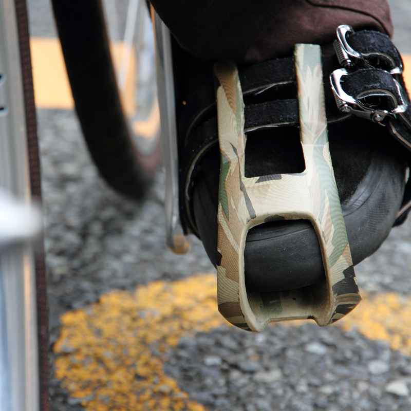 MASH* nylon double toe clips (black drip camo) - BLUE LUG ONLINE STORE