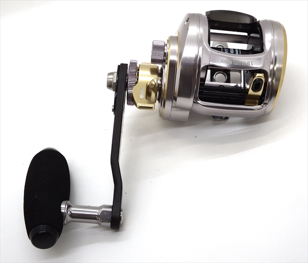 スタジオオーシャンマーク ベイトリール ブルーサファリ 35Hi/R(24)中