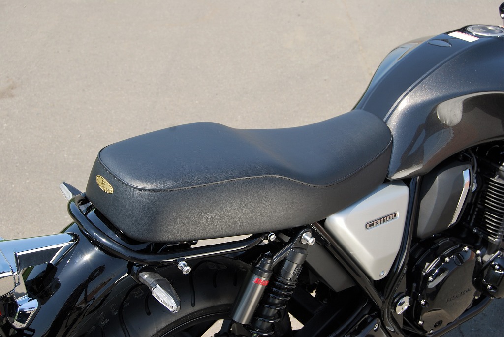 MID ダブルシート A ステッチ CB1100 フランジレスタンク｜K＆H