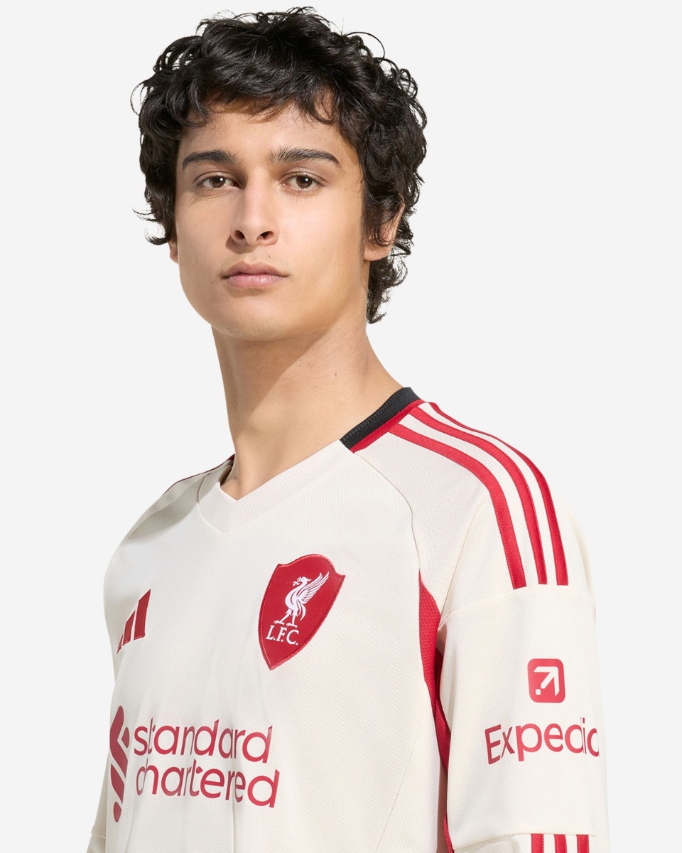 06-07 リバプール（3rd）選手用長袖 リバプール FC 25/26 長袖 ホーム