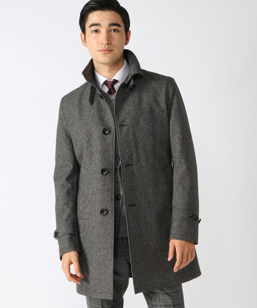 アウター選びの一考に。CROWDED CLOSETのコートで見せる、品格と遊び