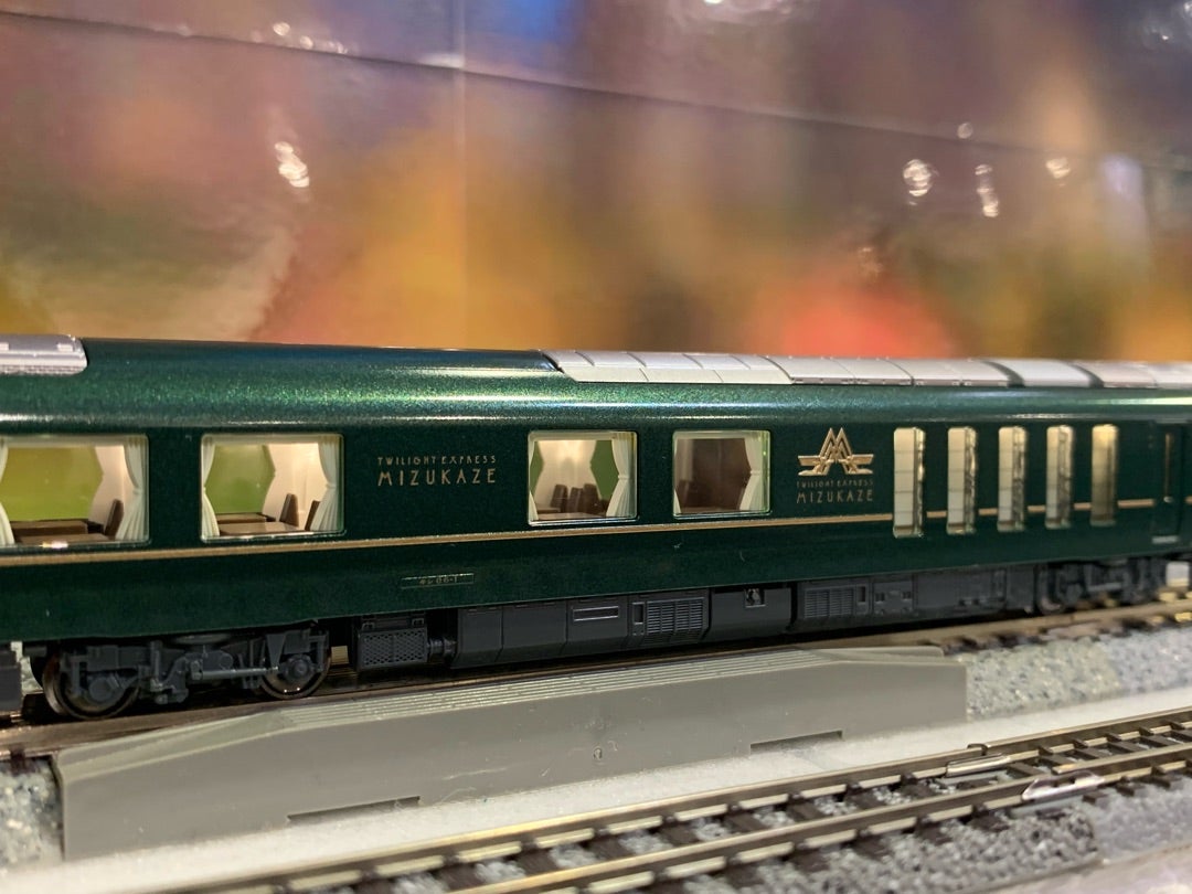 鉄道模型】KATOより瑞風が発売！車両のご紹介です！【室内灯