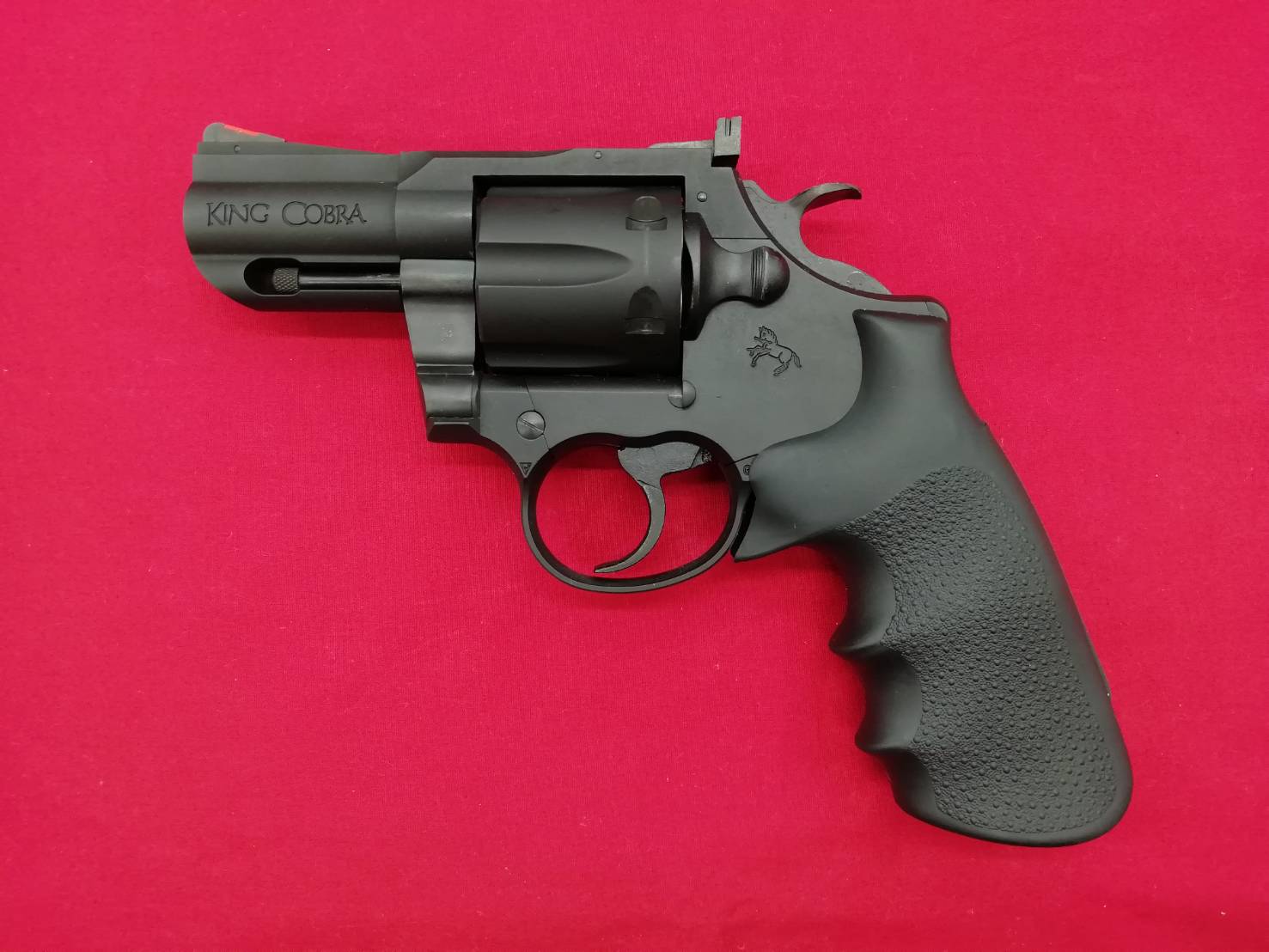 KSC キングコブラ 2.5インチ レビュー | GUNの細道