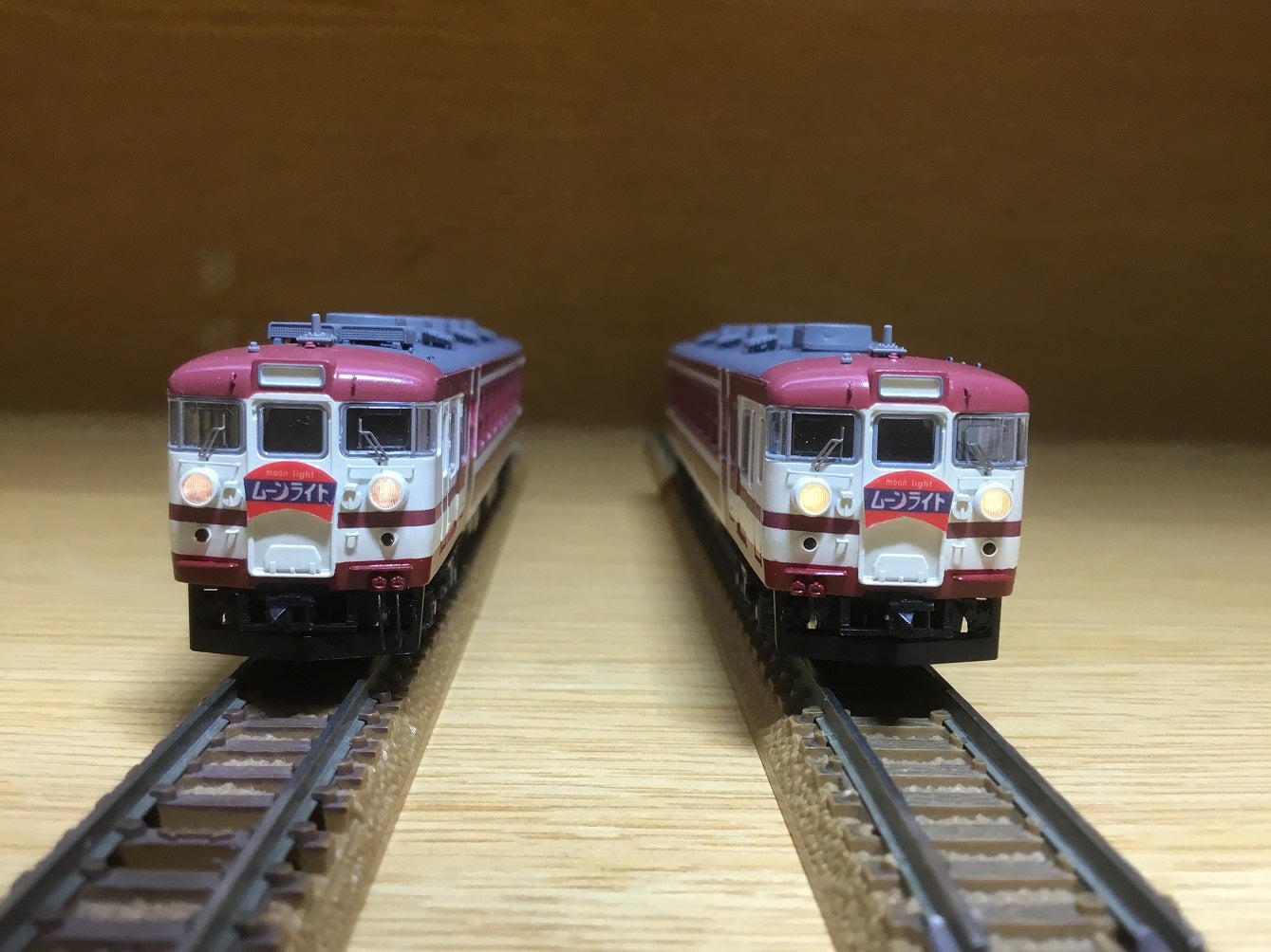 KATO 旧製品165系から上沼垂を作る？ムーンライト赤 M-3編成 ⑨ | 色々Lab