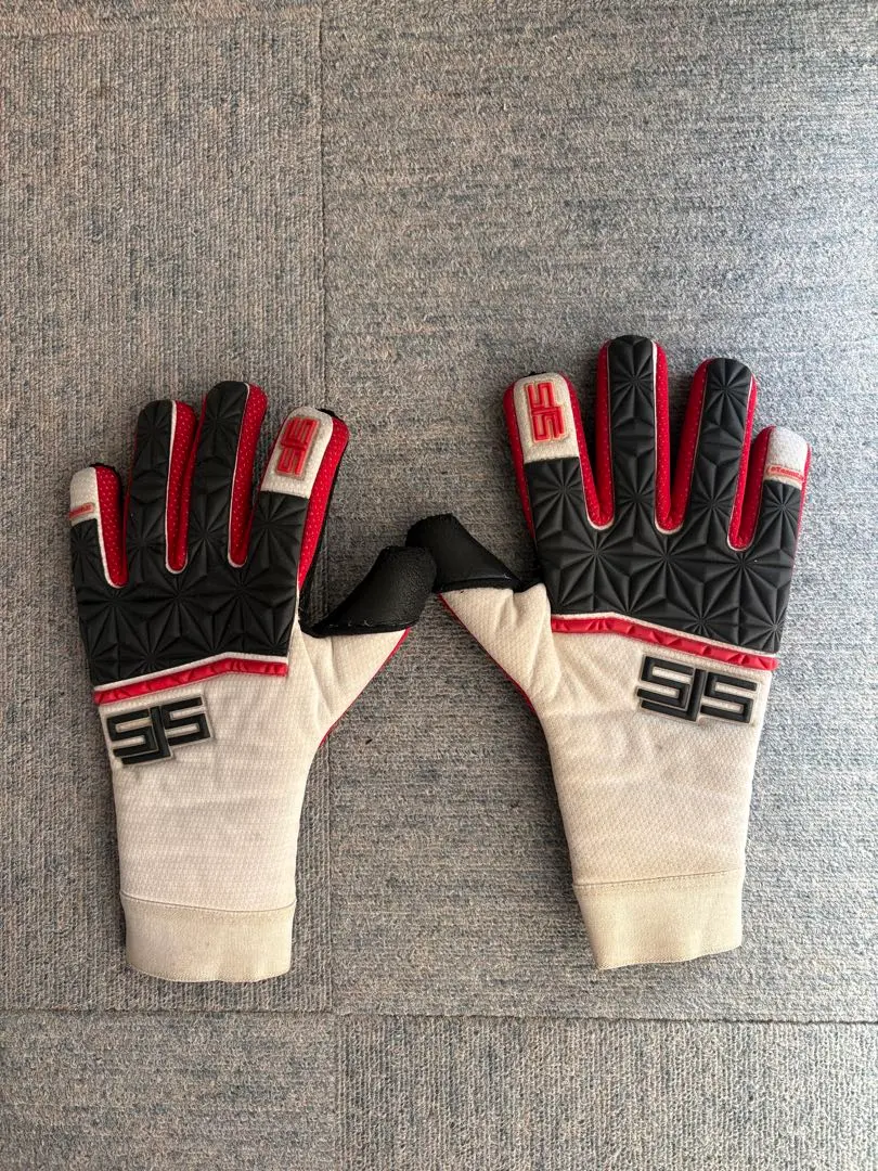 2026年最新】SJSキーパーグローブの人気アイテム - メルカリ