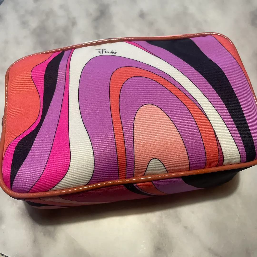 2026年最新】エミリオプッチ ミニポーチの人気アイテム - メルカリ