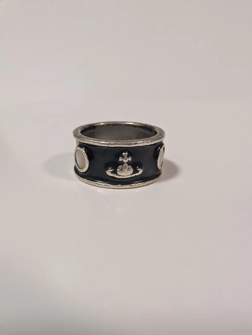 2026年最新】ヴィヴィアン キングリングの人気アイテム - メルカリ