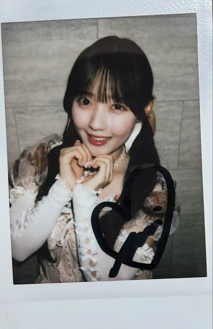 2026年最新】川本笑瑠 アクスタ 直筆サイン入りの人気アイテム - メルカリ