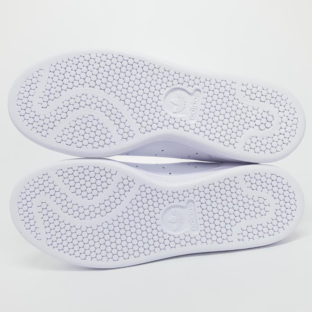 未使用　アディダス　スタンスミス　ワッペン付替レザースニーカー　24.5cm