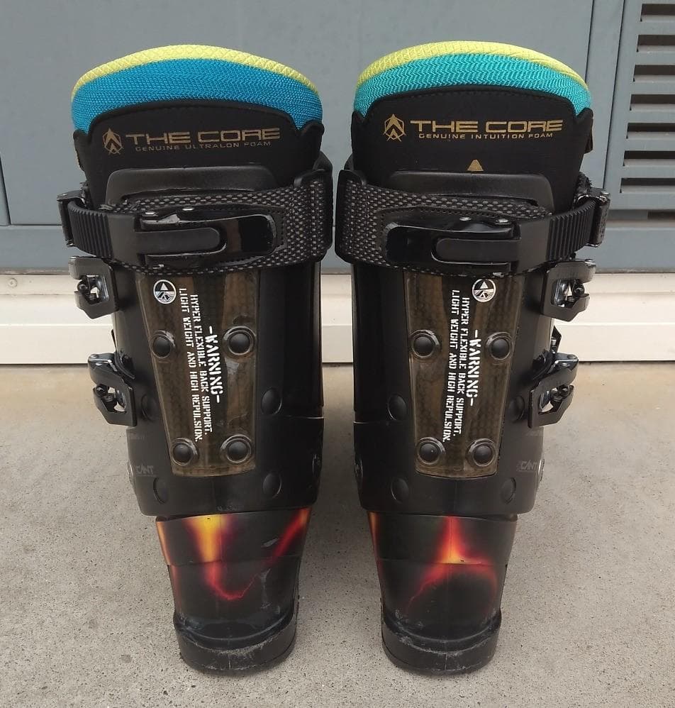 GEN スキーブーツ BLACK LABEL 26 26.5 限定品 20/21 - メルカリ