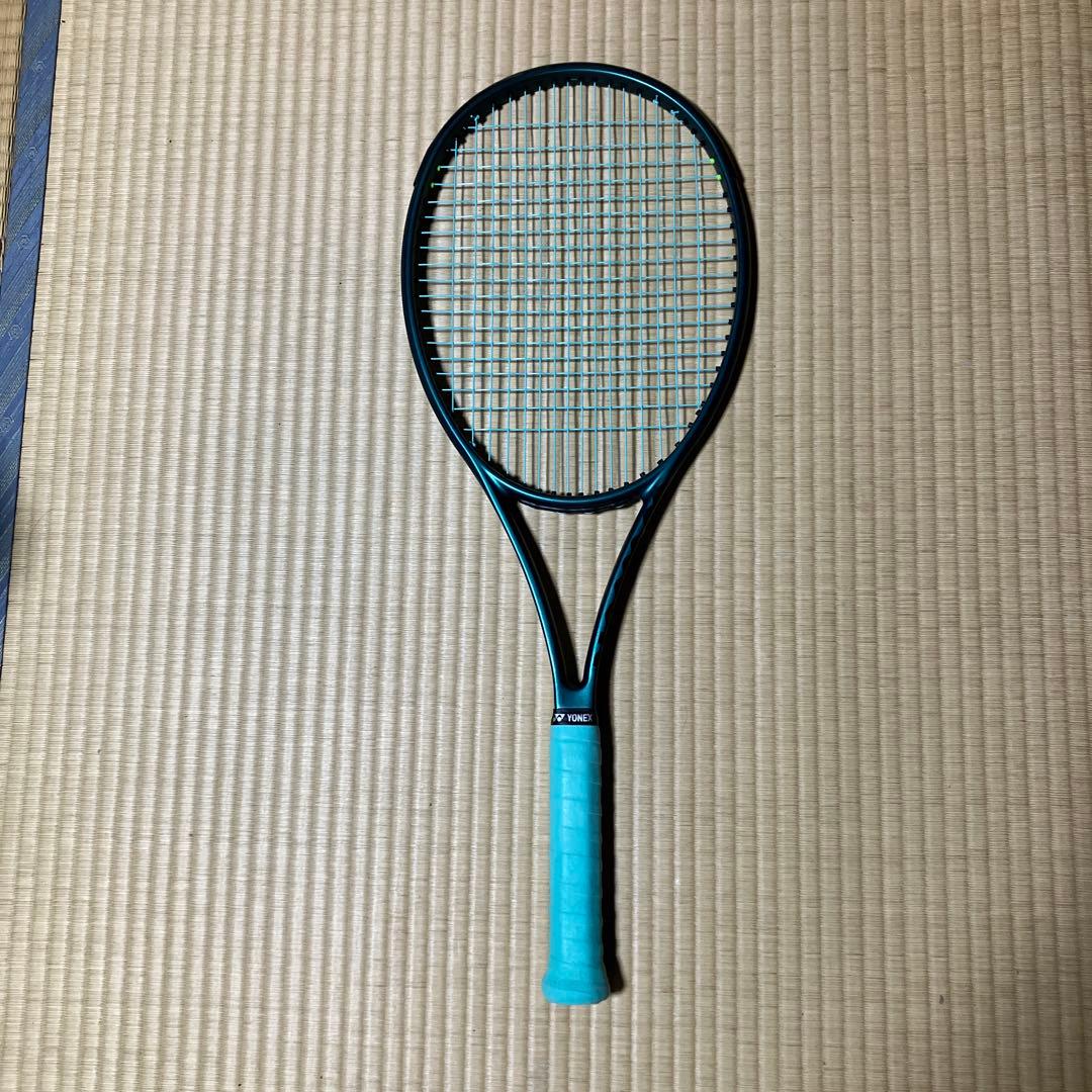 ARRONAX ELITE X3 ピックルボール パドル エッジレス 白い 黒い