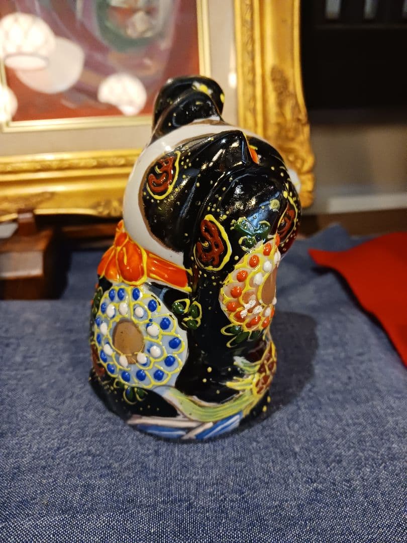 招き猫 陶器製 置物 高さ11.5cm