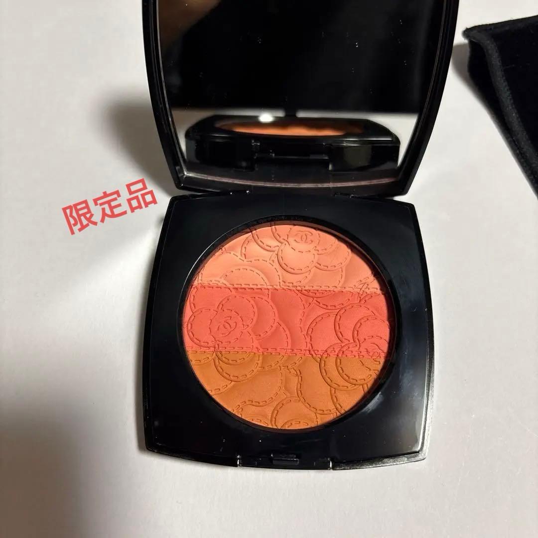 CHANEL CAMÉLIA FUTURA パウダーチーク＋サンプル Amazon | CHANEL シャネル カメリア フトゥーラ ブラッシュ チーク