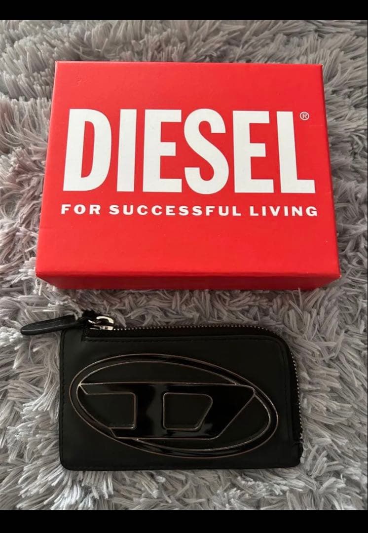 DIESEL ケース カードケース　ミニ財布 ディーゼル　箱付き ディーゼル DIESEL カードケース 名刺入れ コインケース 小銭入れ