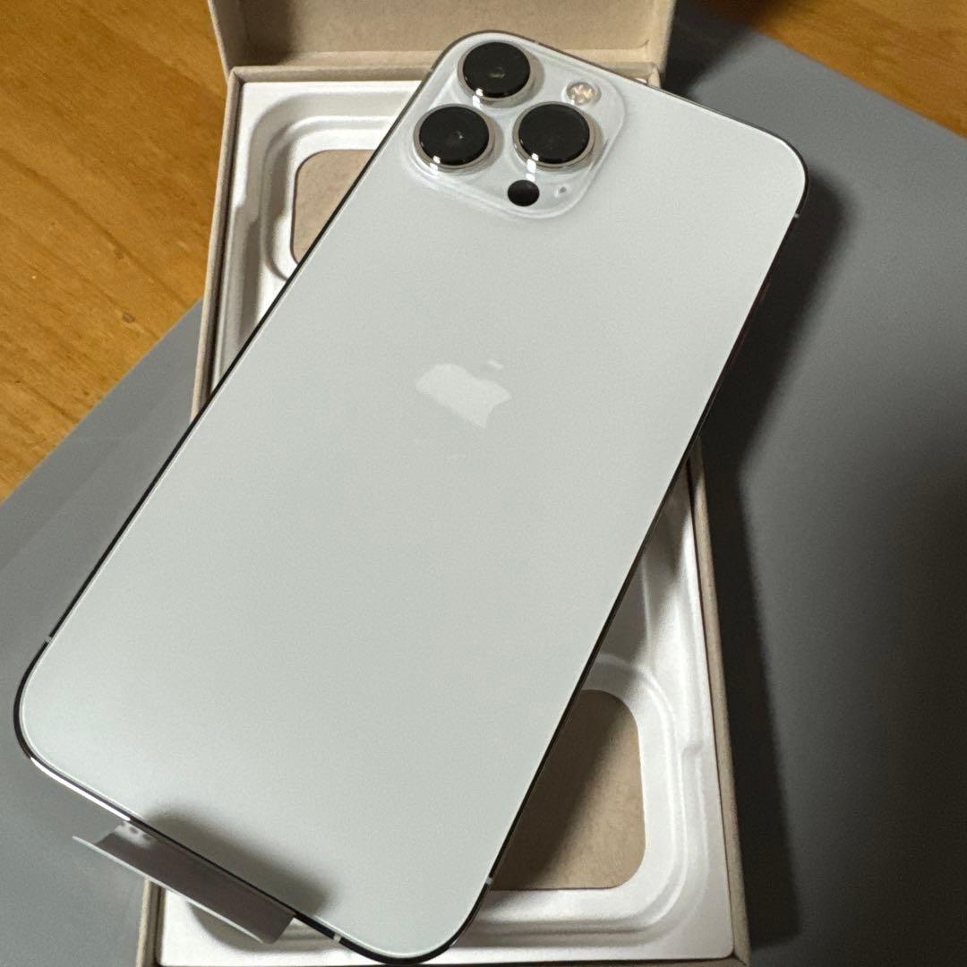 iPhone13 Pro Max 256GB シルバー　新品 Amazon.com: Apple iPhone 13 Pro Max, 256GB, Silver - Unlocked