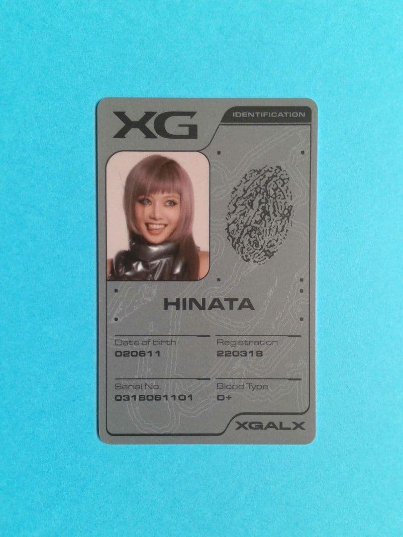 XG ヒナタ トレカ XG HINATA ヒナタ サイン入りトレカ - メルカリ