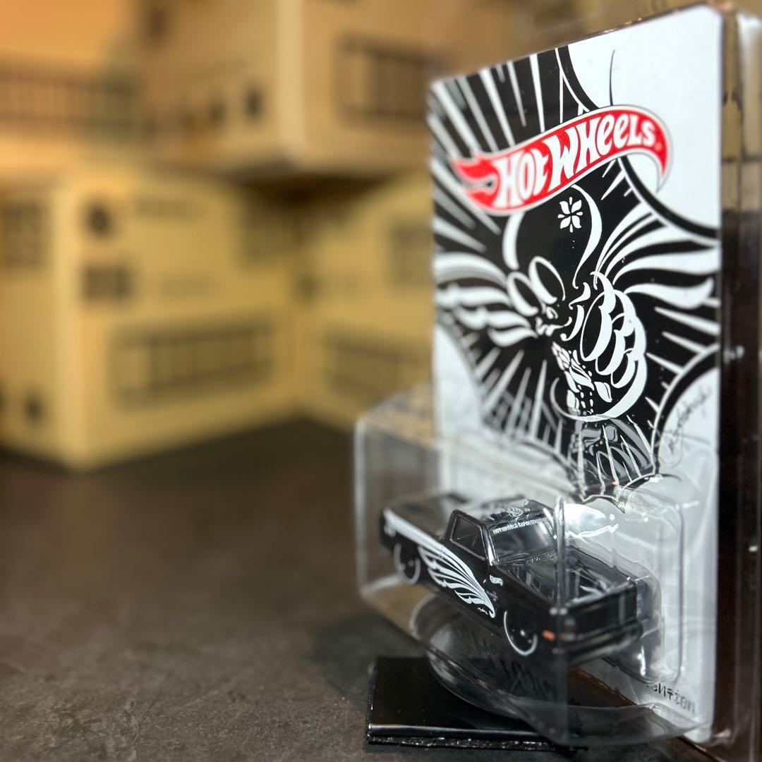 ꫛꫀꪝ✧˚꧁ HotWheels ꧂'83 CHEVY SILVERADO⧼右⧽ - メルカリ