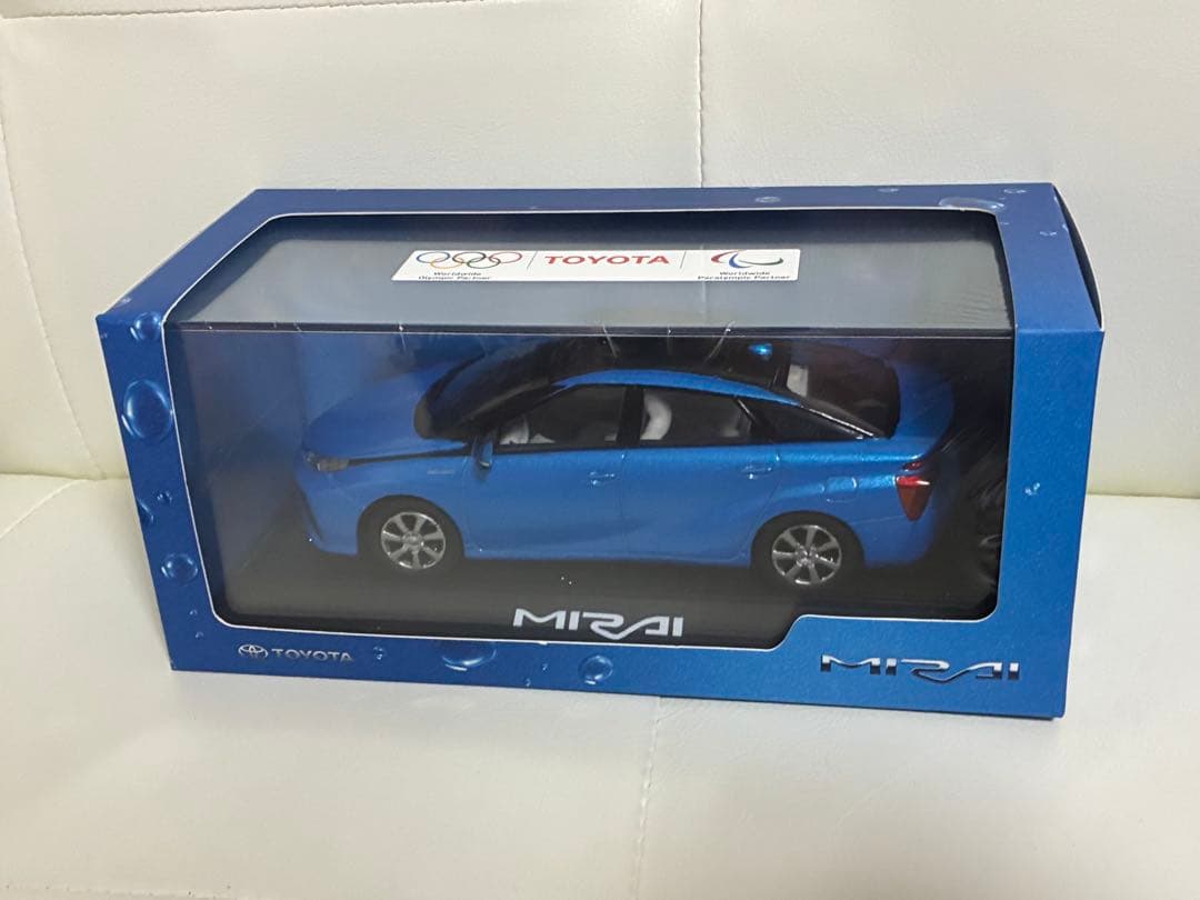 1/30 TOYOTA MIRAI(ブルーメタリック) カラーサンプル Amazon | □ 非売品ディーラー 1/30 TOYOTA MIRAI ブルーメタリック