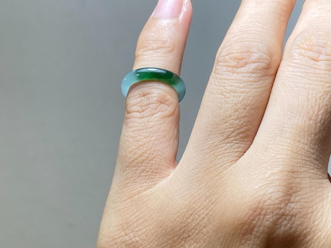 L16-150 ピンキーリング 氷種 1.5号深緑グアテマラ産A貨本翡翠くりぬき