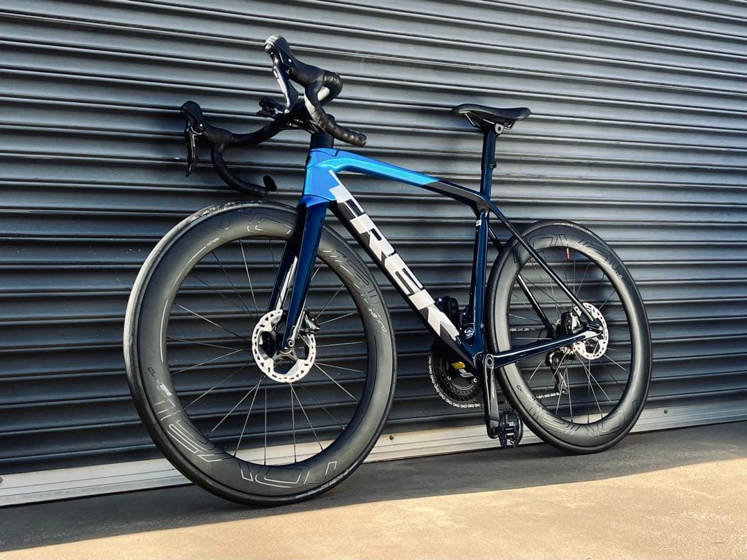 トレック TREK エモンダ EMONDA SL5 2021年モデル トレック TREK エモンダ EMONDA SL5 DISC 2021モデル 54サイズ シマノ