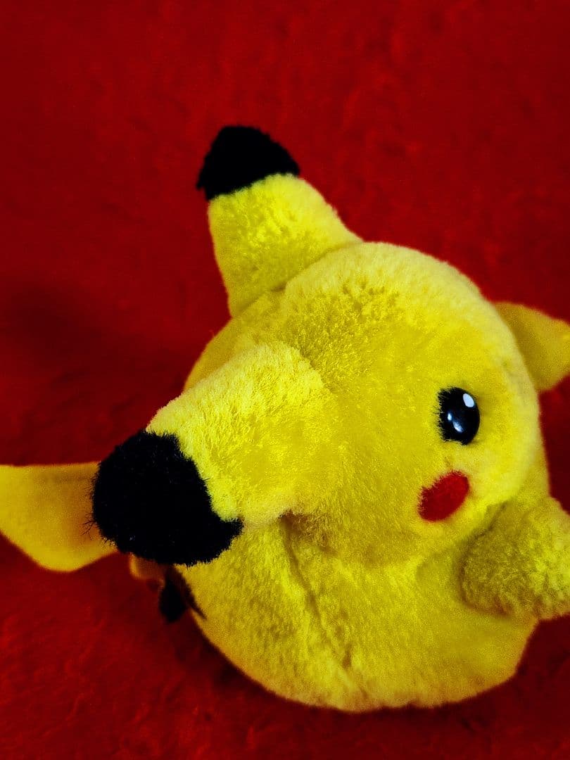 ポケットモンスター　ピカチュウ　ぬいぐるみ　レトロ　初期　ポケモン