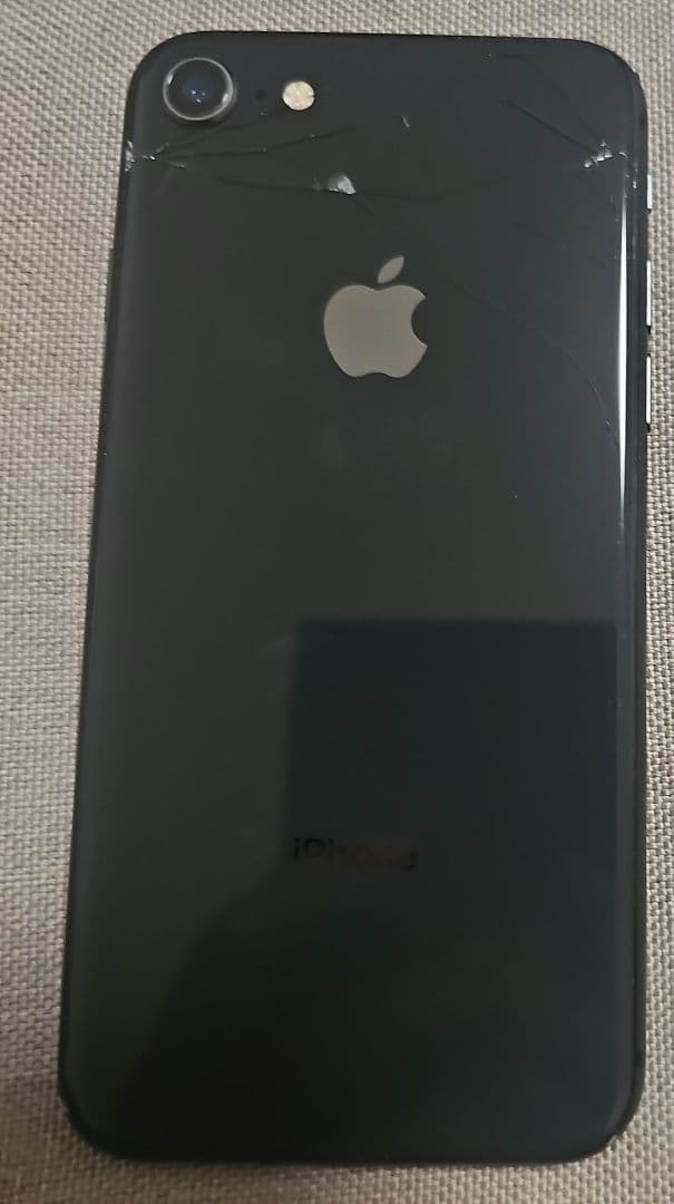 iPhone8 64GB ジャンク - メルカリ