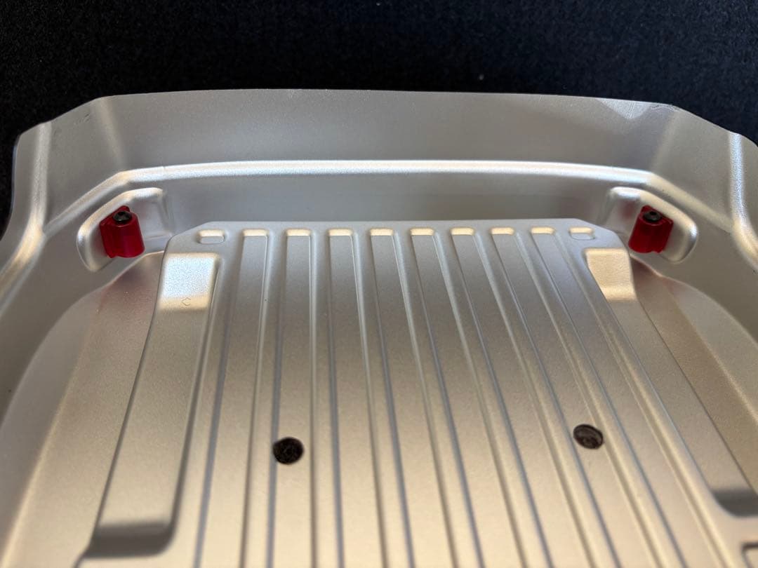 ラジコン　クローラー　ボディのみEnduro Utron