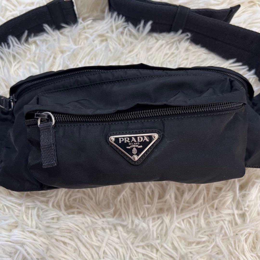極美品】プラダ ボディバッグ 三角ロゴ ナイロン ブラック 白タグ