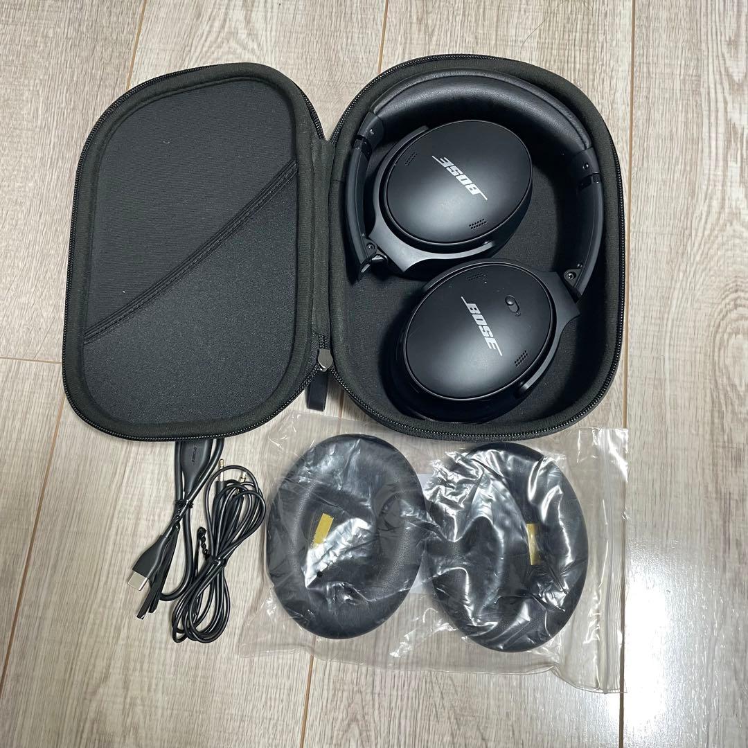 BOSE qc45 中古 ケースつき - メルカリ