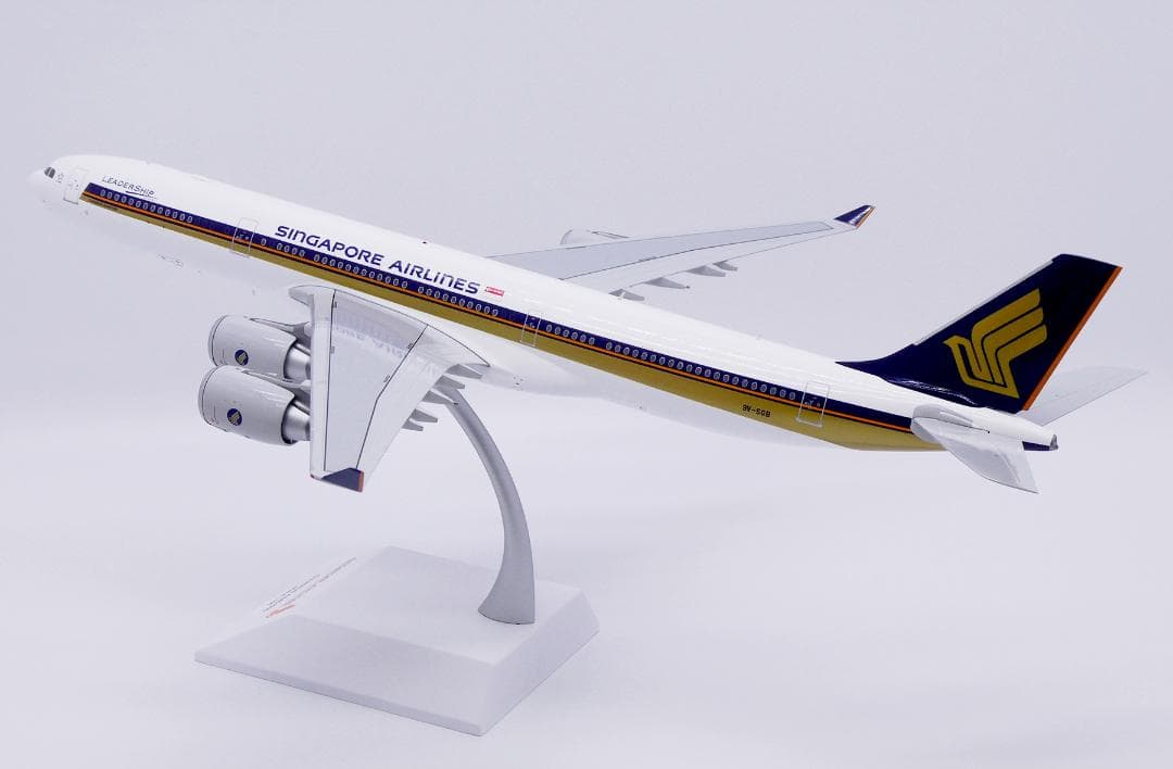 シンガポール航空 A340-500 9V-SGB 1/200 - メルカリ