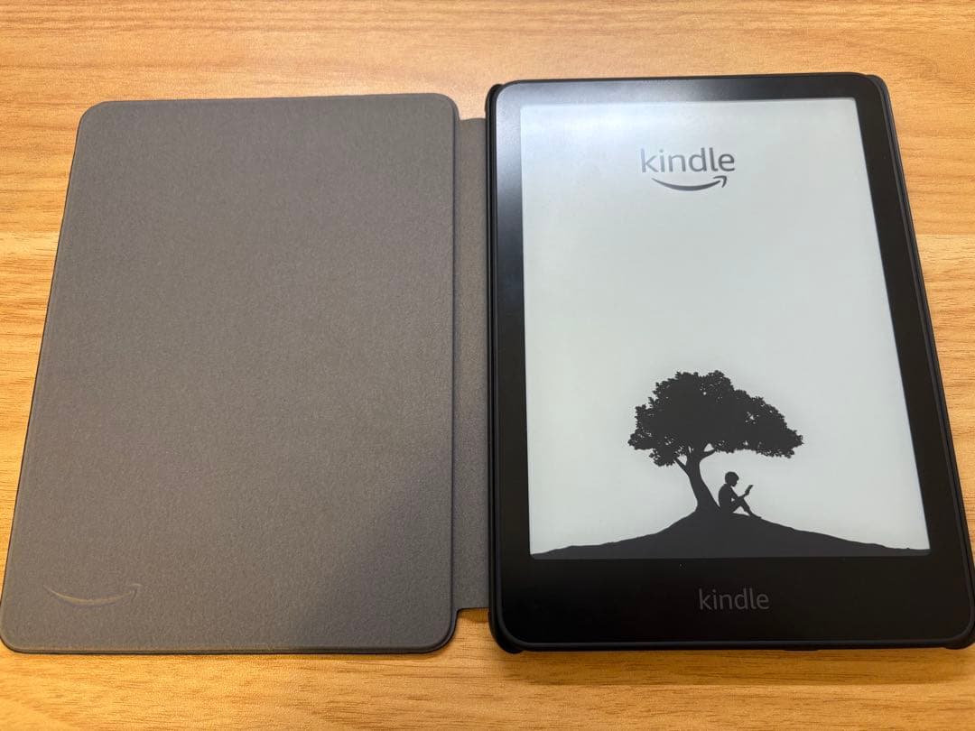 【12世代】Kindle Paper White 16GB(純正ケース付き) レビュー】Kindle Paperwhite 12世代 純正ケース｜開きやすさと丈夫な