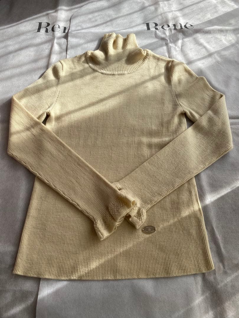 【Rene】ルネ＊2025＊ニットプルオーバー Rene ルネ 透かし編み ニットトップス 6342170 | ブランド服の宅配買取