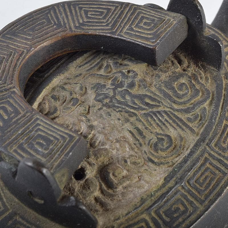 中国 古銅 神獣雷刻 水滴 書道具 V R9176 - メルカリ