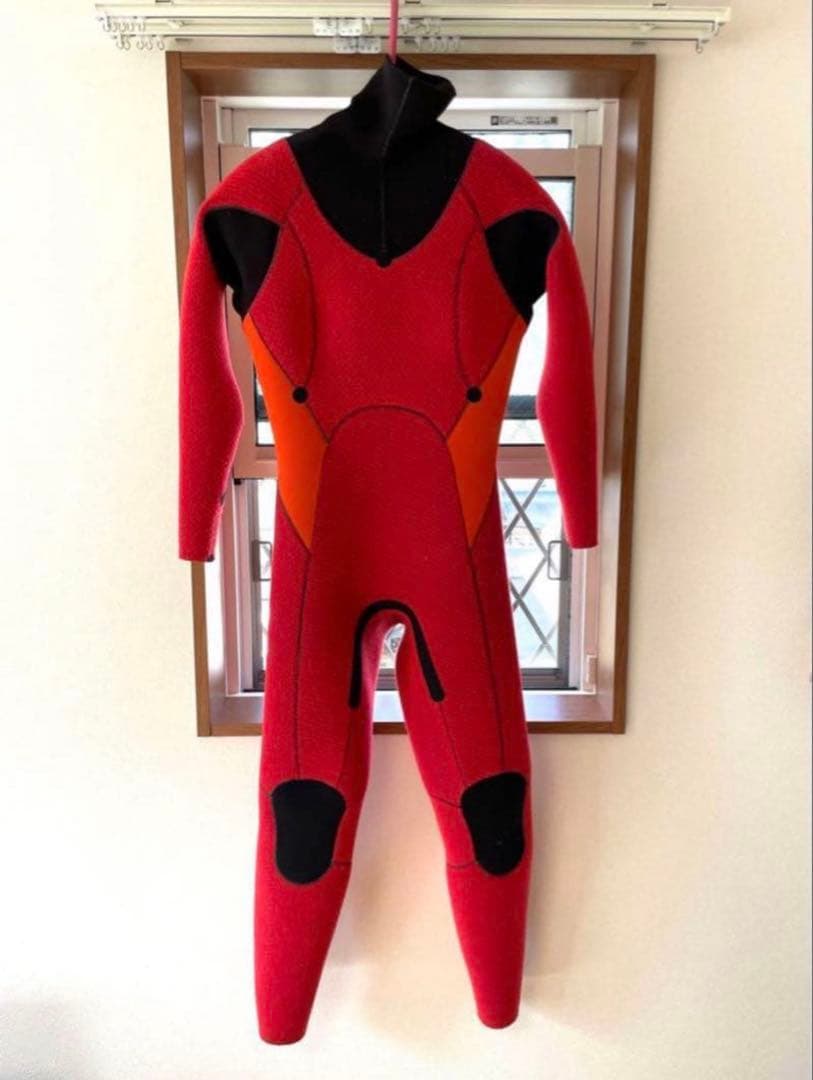 いちご様専用】HOLLY セミドライウェットスーツ ネックエントリー